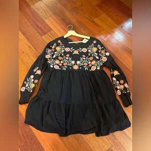 Savanah  Jane Floral Embroidered Black  smock szL